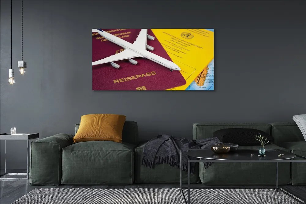 Obraz na płótnie Atrybuty Podróżnika: Paszport i Mapa