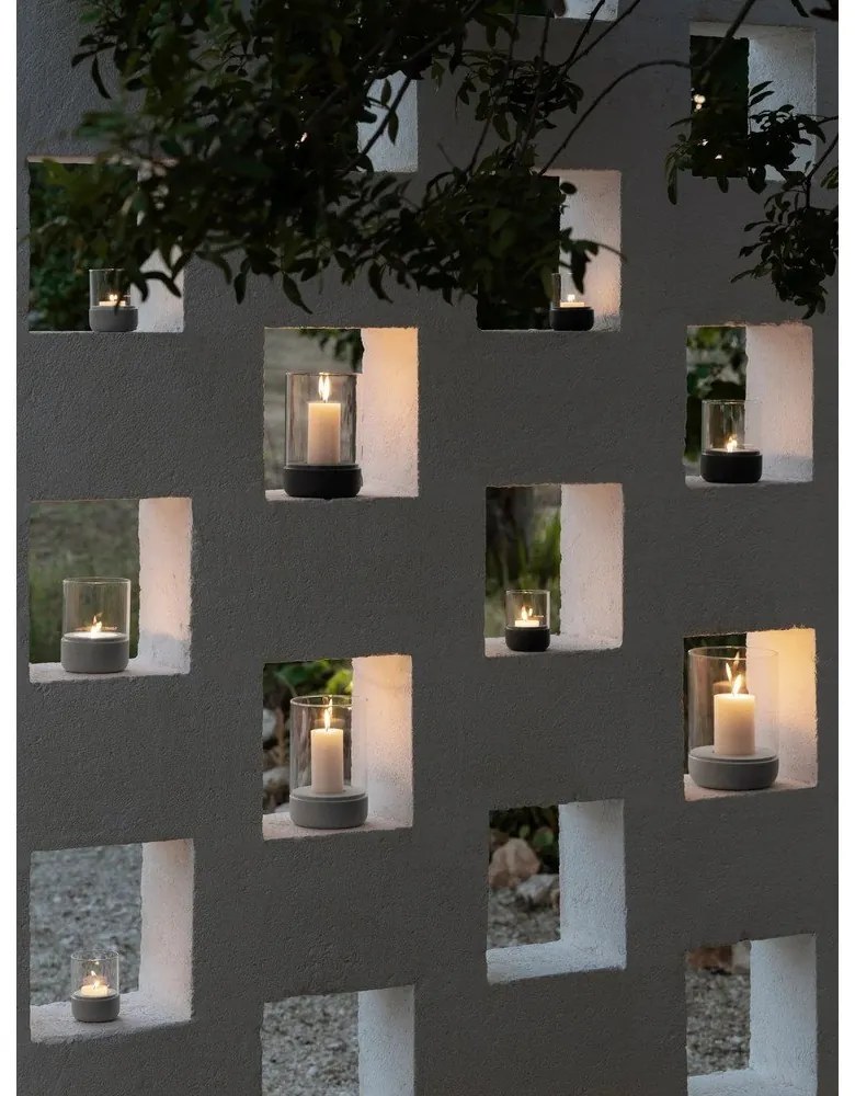 Szklany świecznik na świeczkę typu tealight Calma – Blomus