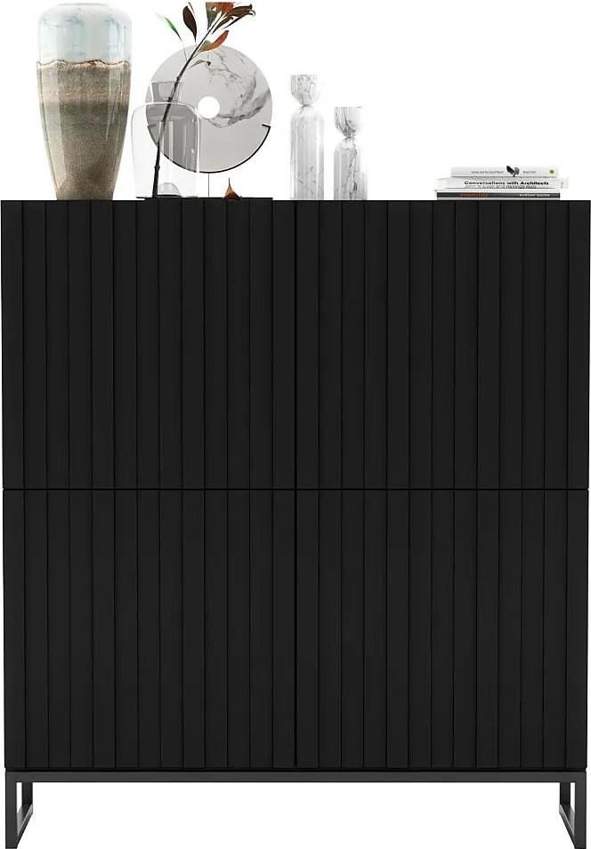 Komoda z 4 drzwiami - Korpus Czarny mat, fronty ryflowane Czarny mat - 112 cm, stelaż metalowy czarny