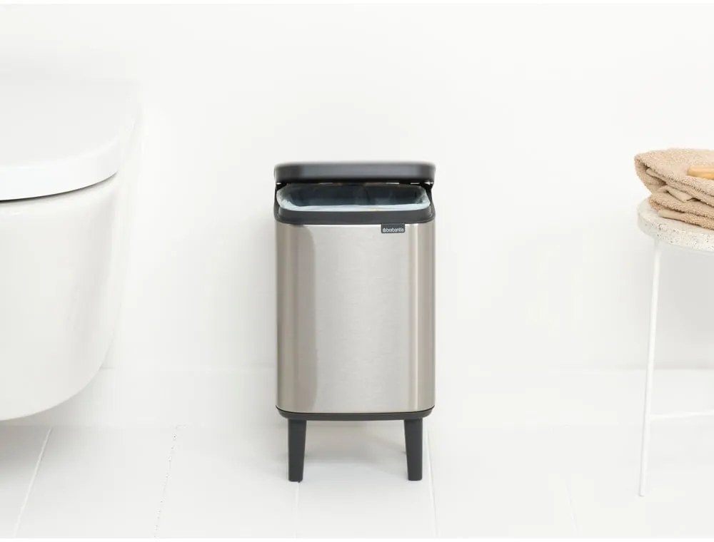 Stalowy kosz na śmieci w kolorze matowego srebra 4 l Bo Hi – Brabantia
