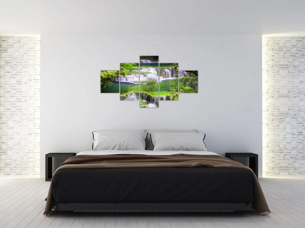 Obraz - Wodospady Huay Mae Khamin, Kanchanaburi, Tajlandia (125x70 cm)