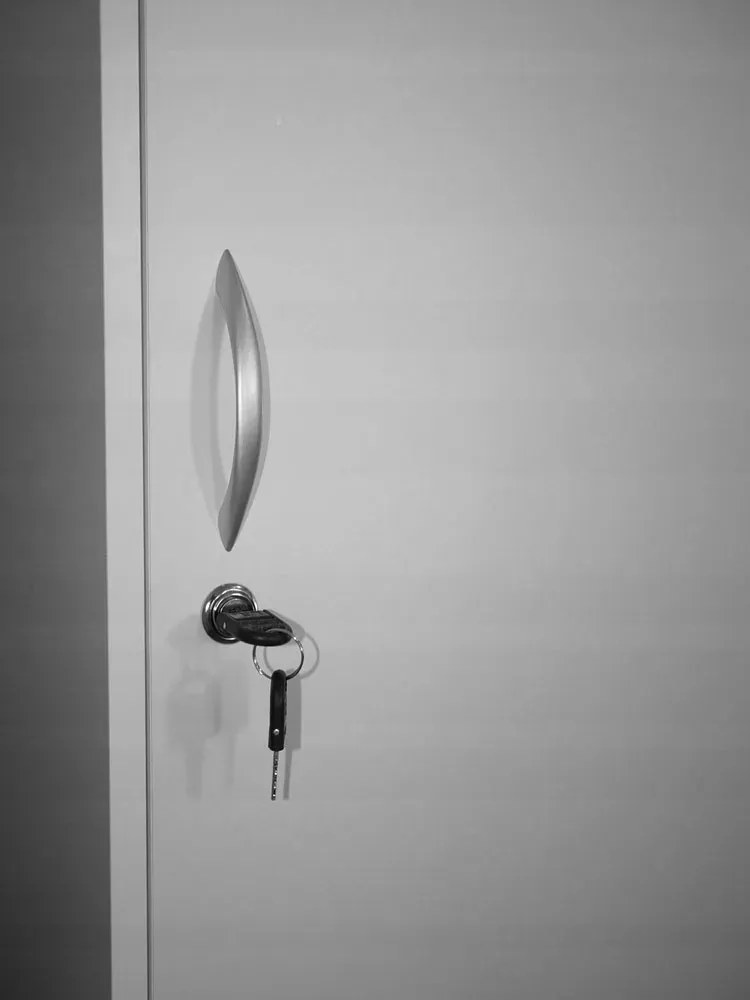 Biała Szafa Biurowa Zamykana Na Klucz 90X200 P5-L87