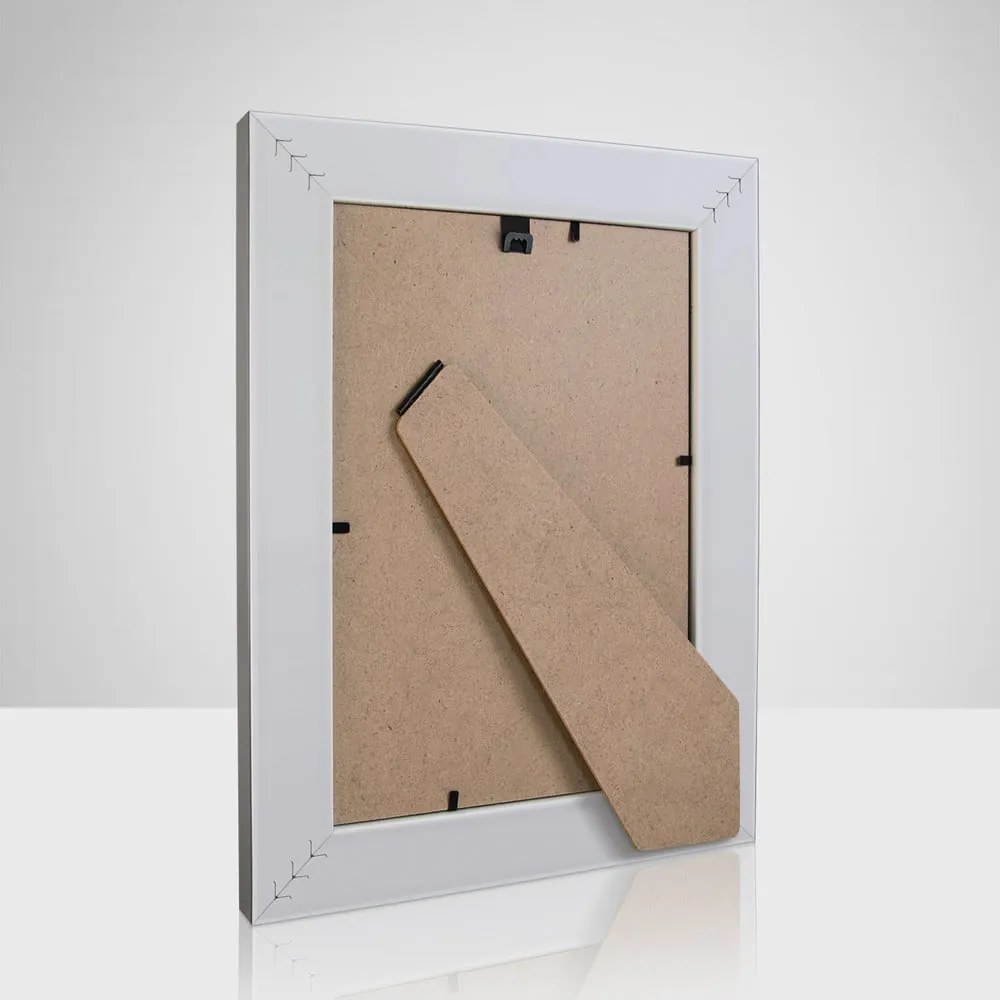 Plastikowa ramka w kolorze srebra 21x26 cm