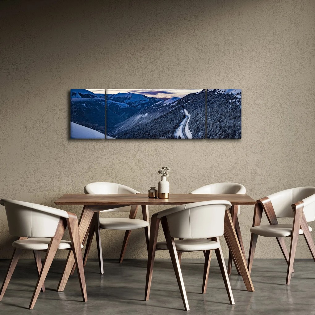 Obraz ośnieżonego stoku (170x50 cm)