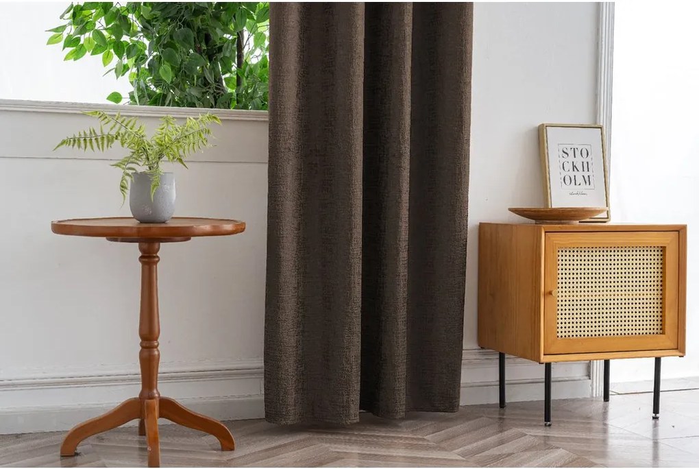 Zaciemniająca zasłona LOOM VELVET 140x250 cm, brązowa Zawieszanie: Metalowe pierścienie