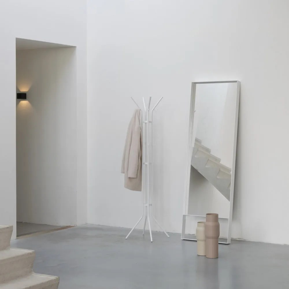Biały metalowy wieszak ø 40x170 cm Jessy – Spinder Design