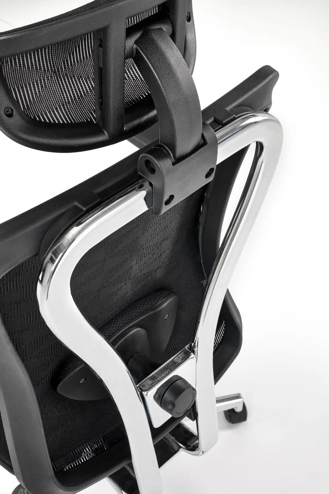 Ergonomiczny fotel biurowy Vixen Halmar, zgodny z normą BHP
