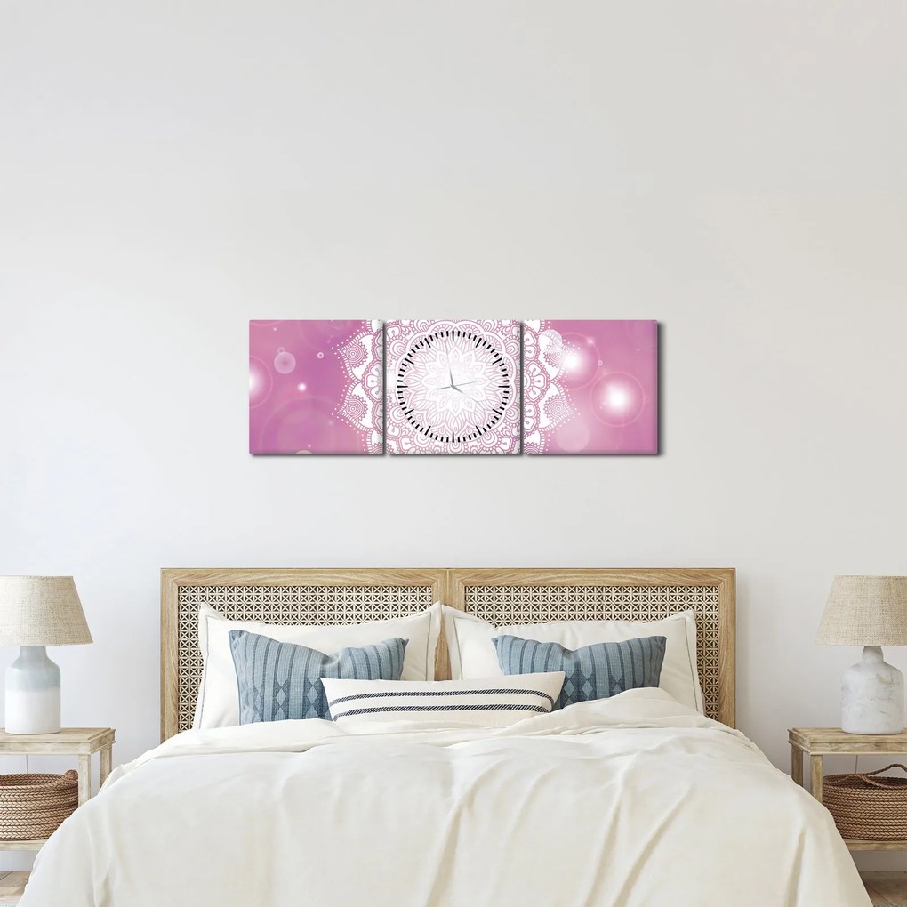 Obraz mandali na różowym tle (z zegarem) (90x30 cm)