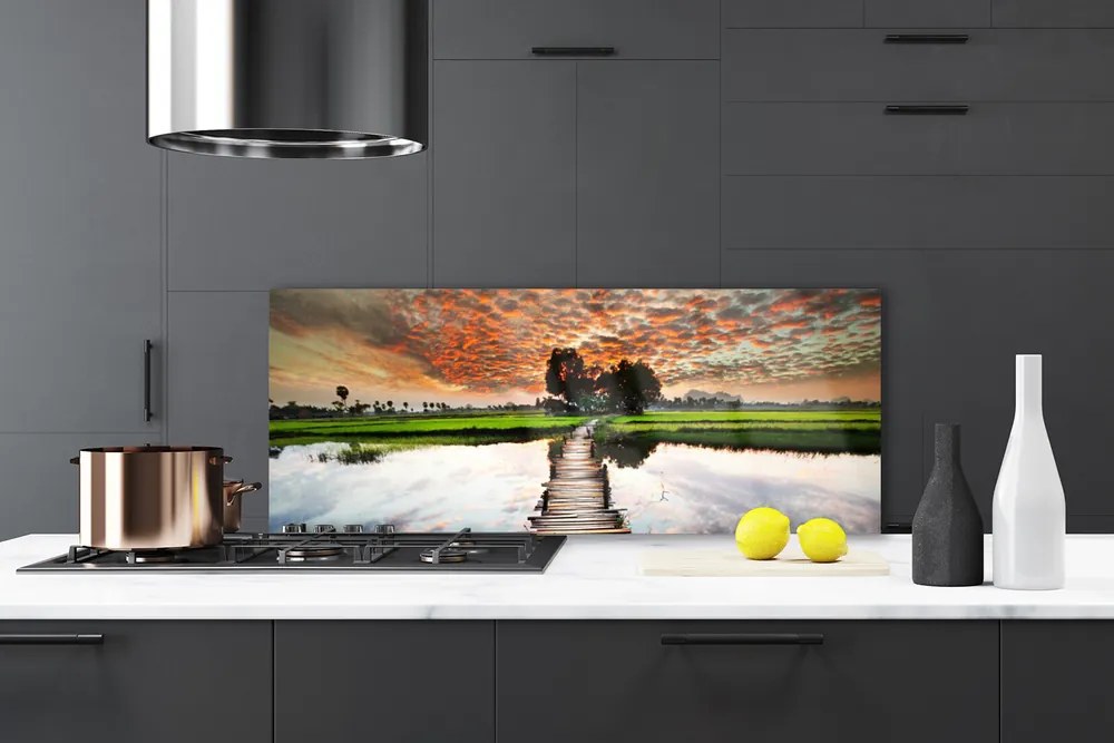 Panel Kuchenny Most Nad Górskim Jeziorem