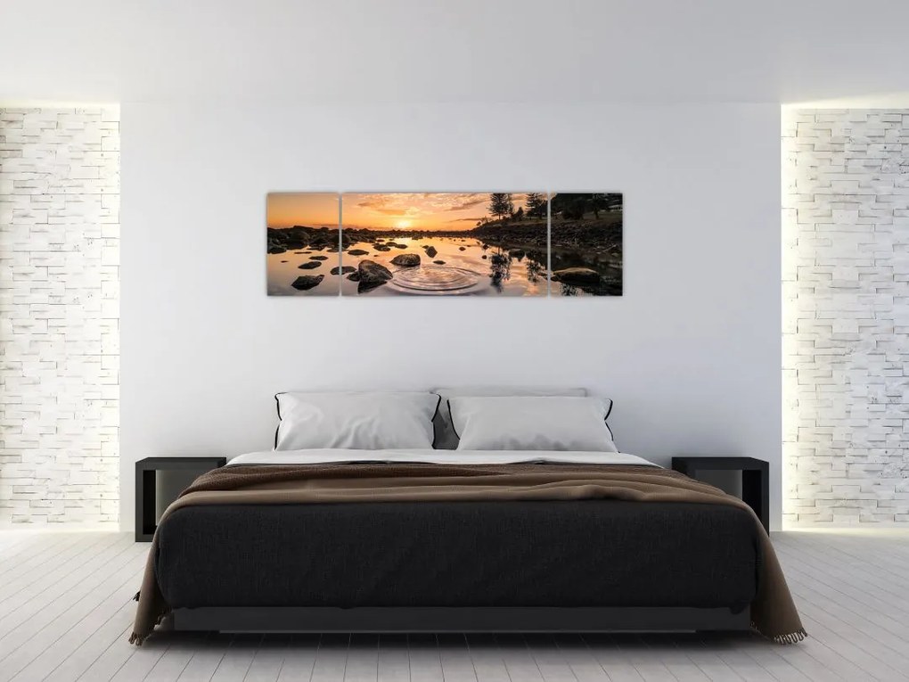 Obraz powierzchni wody o zachodzie słońca (170x50 cm)