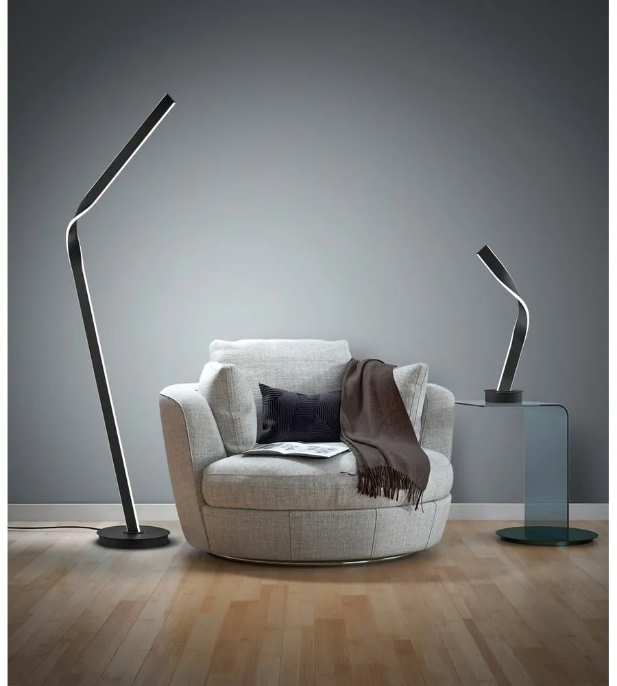 Czarna lampa stojąca LED z metalowym kloszem (wysokość 181 cm) Cicenza – CINQUE