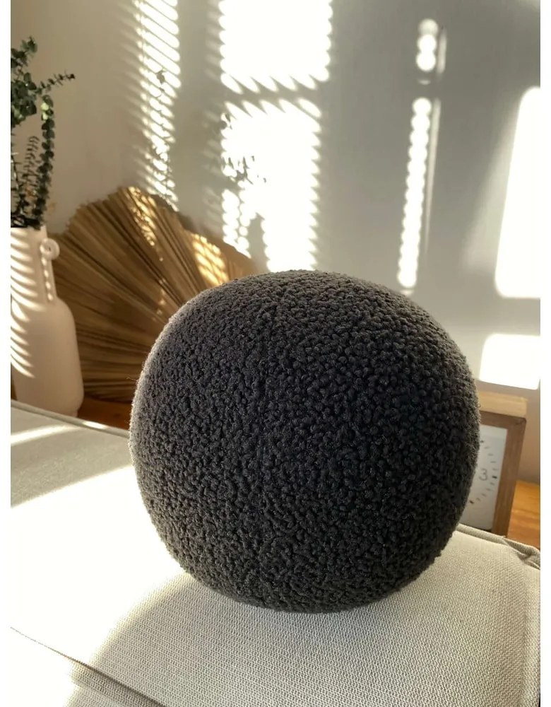 Poduszka dekoracyjna z materiału bouclé ø 20 cm Top – Mioli Decor