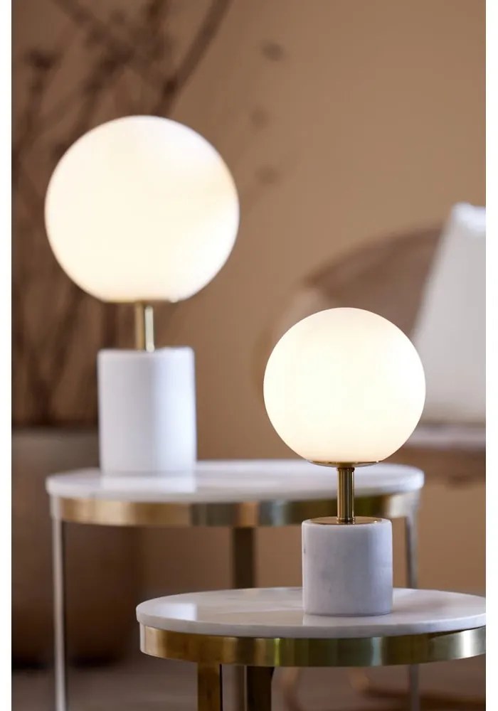 Biała lampa stołowa (wysokość 35 cm) Medina – Light & Living