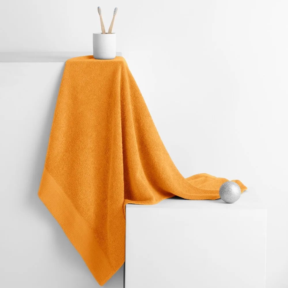 Pomarańczowy bawełniany ręcznik kąpielowy frotte 70x140 cm Amari – Restilo