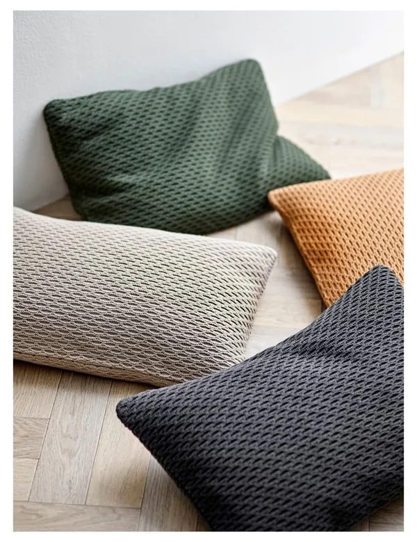 Poduszka dekoracyjna 40x60 cm Wave knit − Södahl