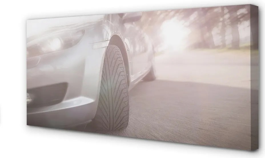 Obraz na płótnie Srebrne Auto w Mieście