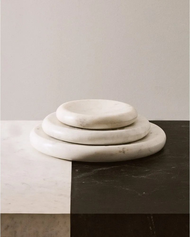 Marmurowa taca dekoracyjna ø 20 cm Obena – Kave Home