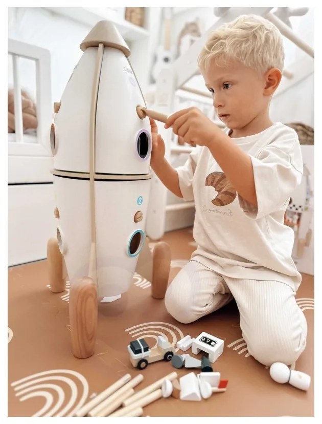 Classic world drewniana rakieta domek dla dzieci + figurki akc.