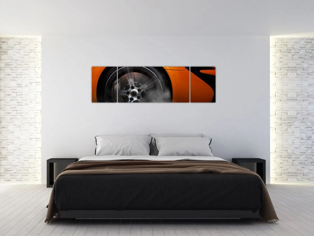 Obraz - Pomarańczowy samochód sportowy (170x50 cm)