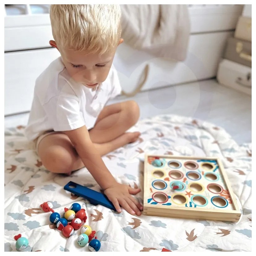 Tooky toy gra dla dzieci drewniany stół latające rybki 19 el.