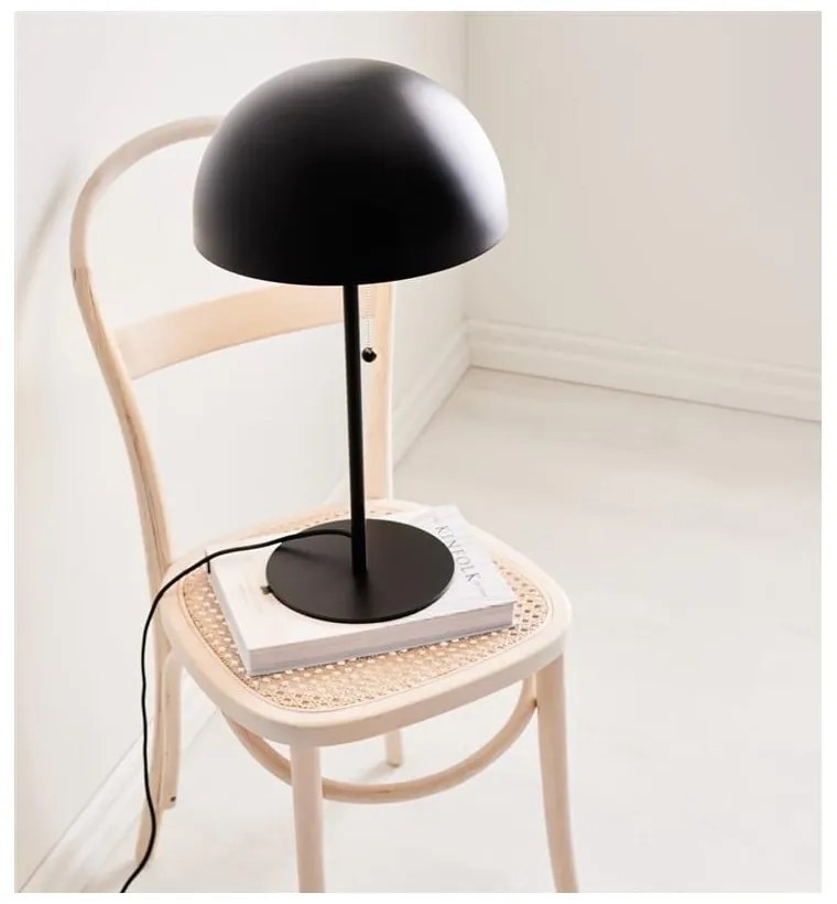 Czarna lampa stołowa Markslöjd Dome, wys. 54,5 cm