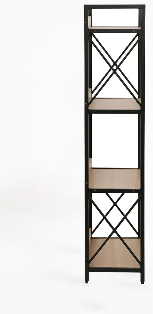 Rega Lesly z 4 pókami