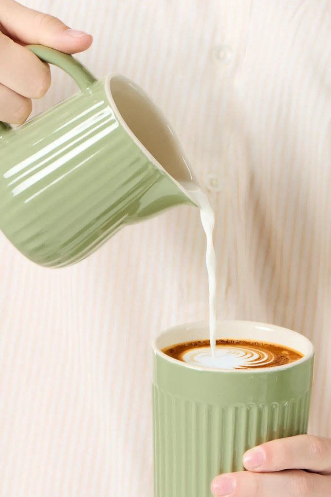 Zielony ceramiczny dzbanek 200 ml MYNTE WASABI