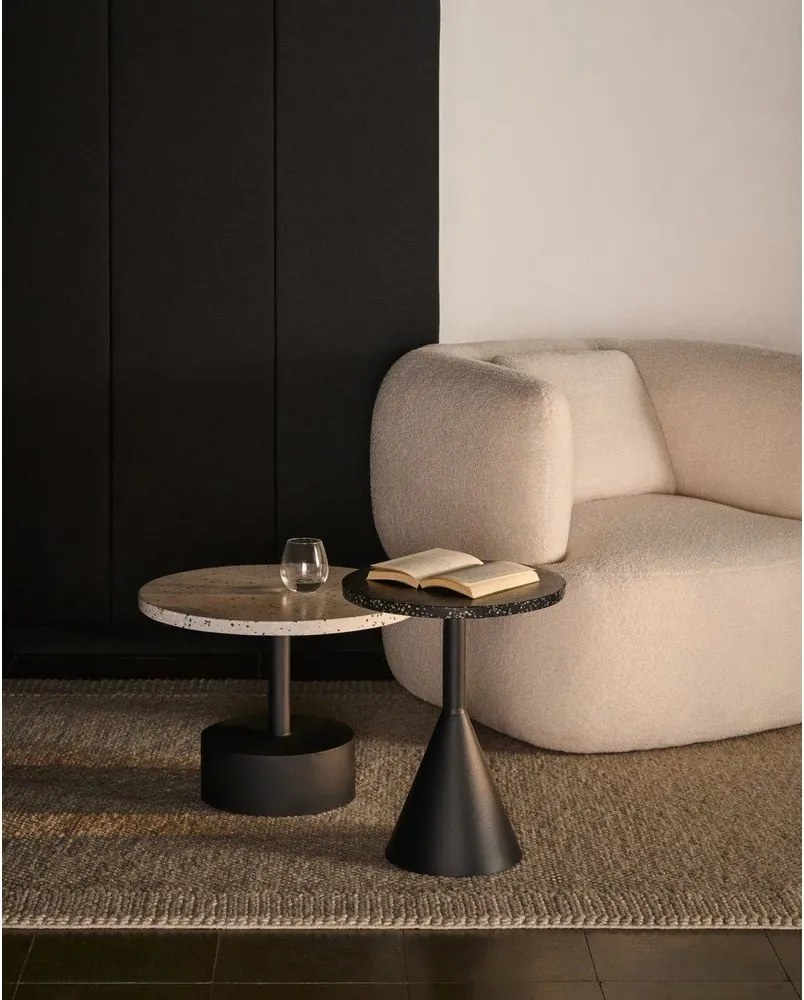 Czarny stolik Kave Home Melano