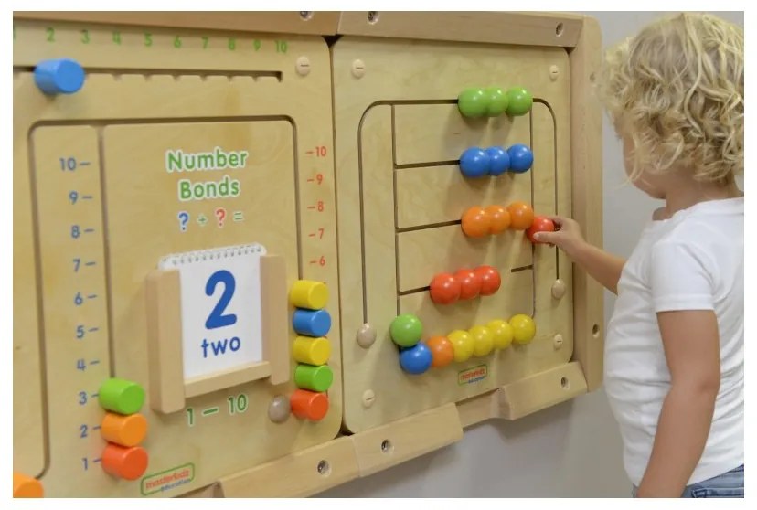 Masterkidz tablica ścienna edukacyjna labirynt koraliki montessori