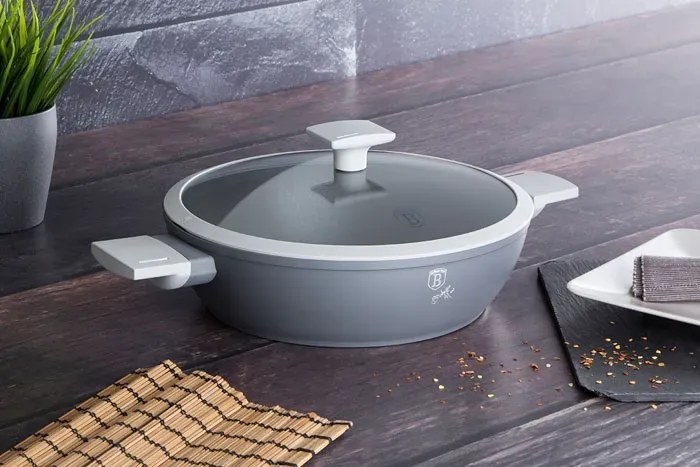 Niski tytanowy garnek na każdą kuchnię 3,8L L5-Z14