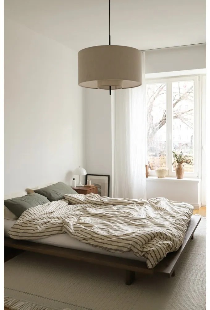 Brązowe łóżko dwuosobowe z litego drewna sosnowego ze stelażem 160x200 cm Japan – Karup Design