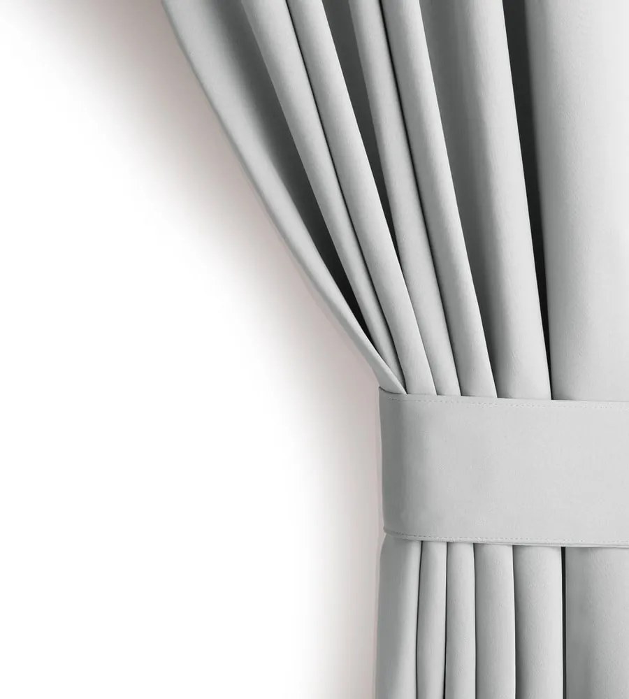 Jasnoszara zasłona zaciemniająca 140x270 cm Eyelets – Restilo