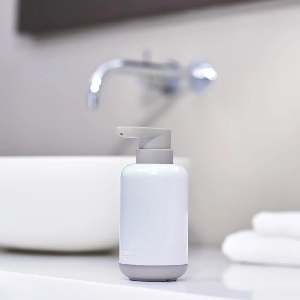 Biały plastikowy dozownik do mydła 300 ml Duo – Joseph Joseph