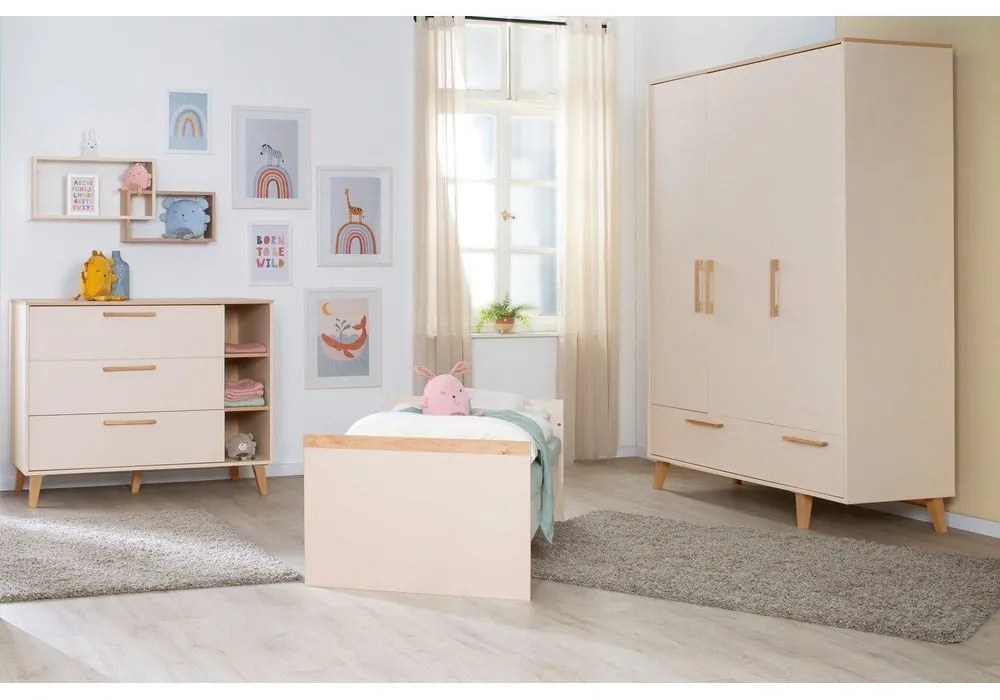 Kremowo-naturalna szafa dziecięca w dekorze dębu 138x200x55 cm Jil – Roba