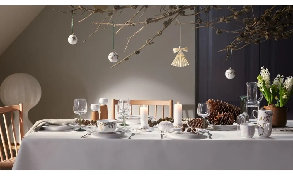 Młynek do przypraw z drewna dębowego z białym porcelanowym detalem Kähler Design Hammershoi, wys. 13 cm