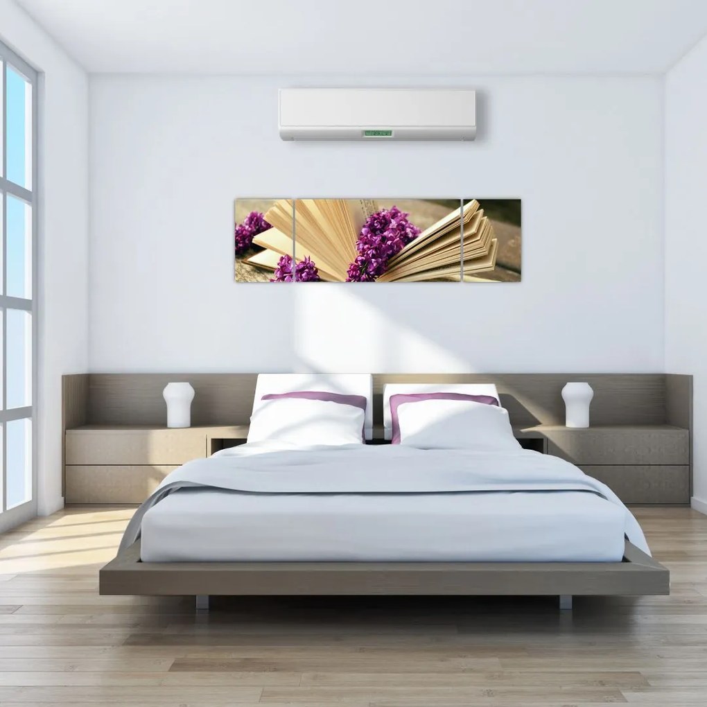 Obraz książki i fioletowych kwiatów (170x50 cm)