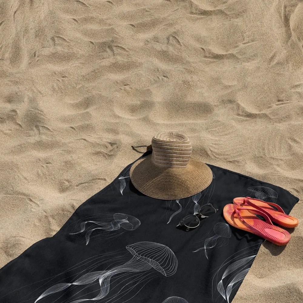 Czarno-biały ręcznik plażowy 90x180 cm Jellyfish – DecoKing