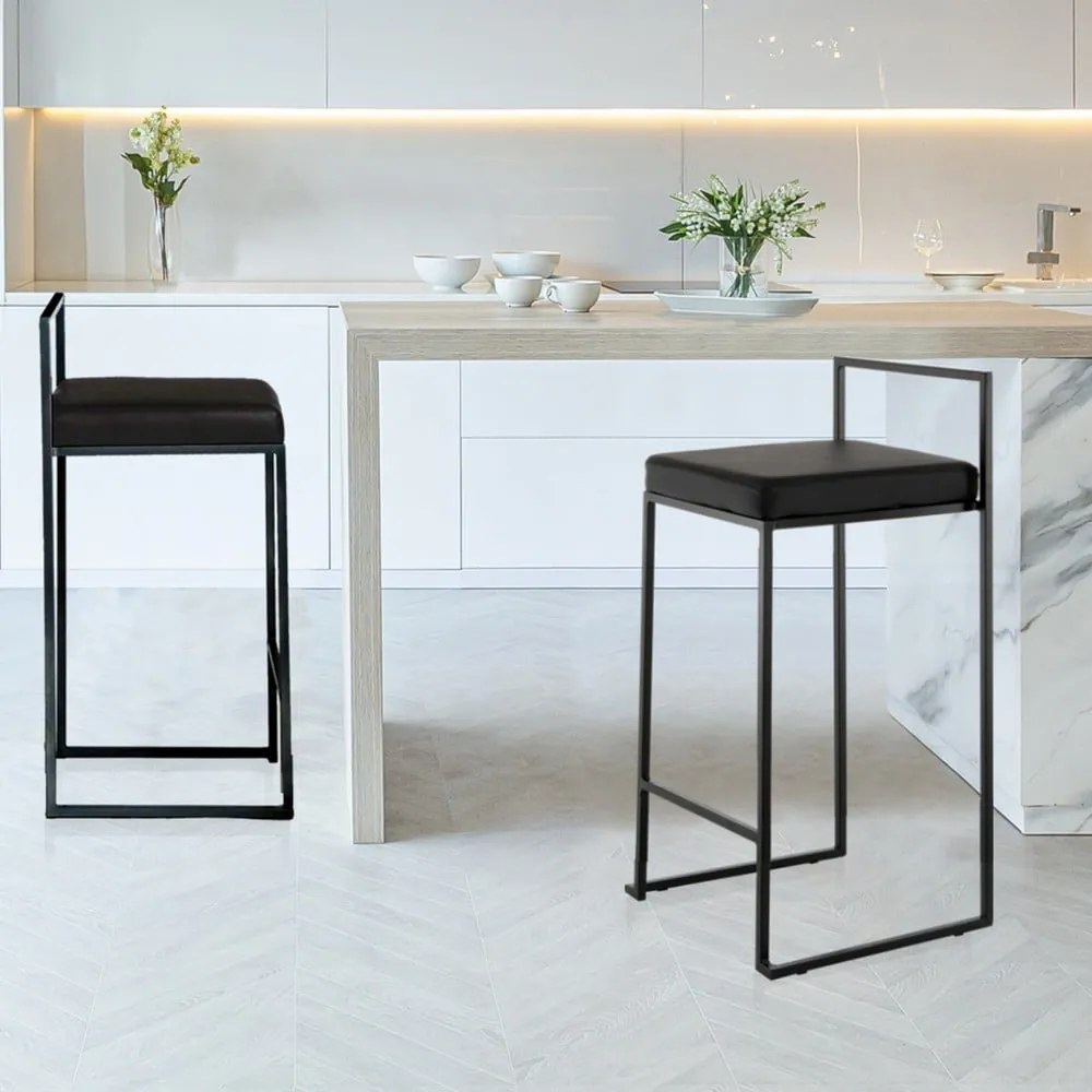 Czarny hoker z imitacji skóry (wysokość siedziska 65 cm) Dodo – Tomasucci