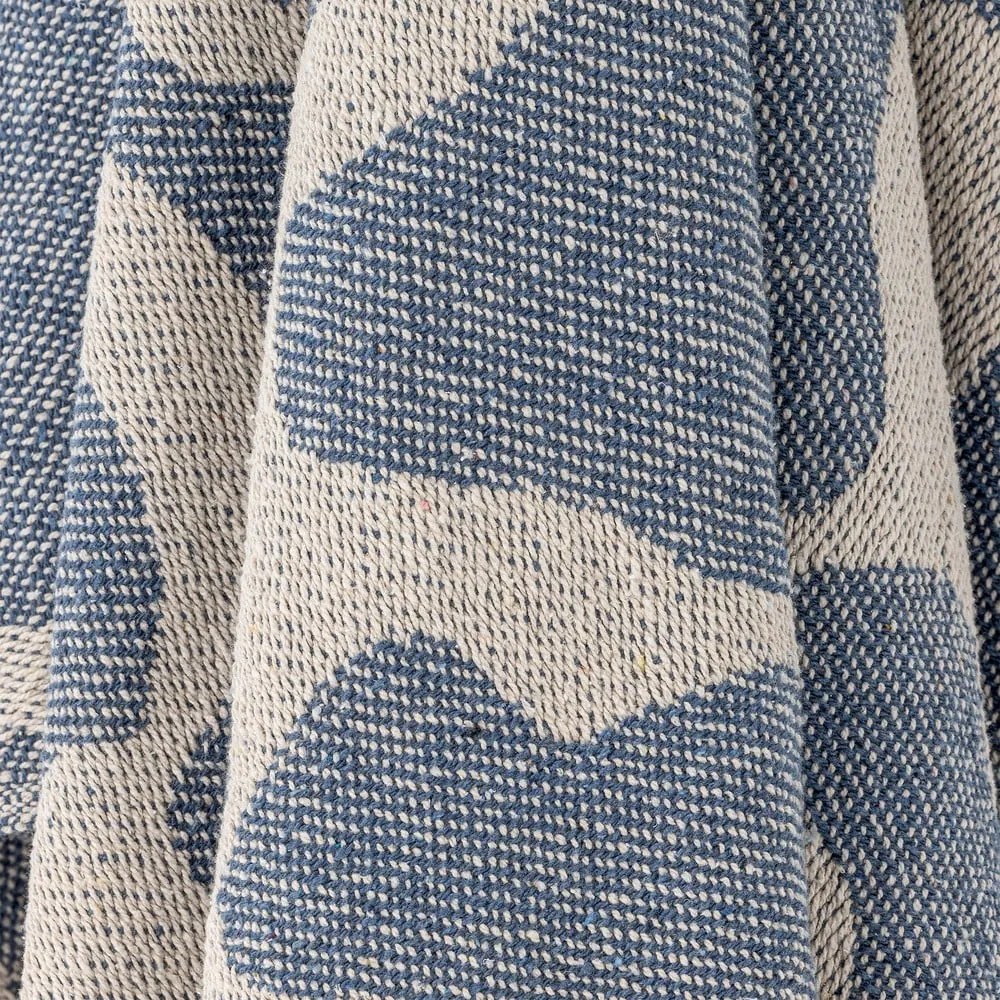 Niebiesko-beżowy koc z bawełny z recyklingu 130x160 cm Salobre – Bloomingville