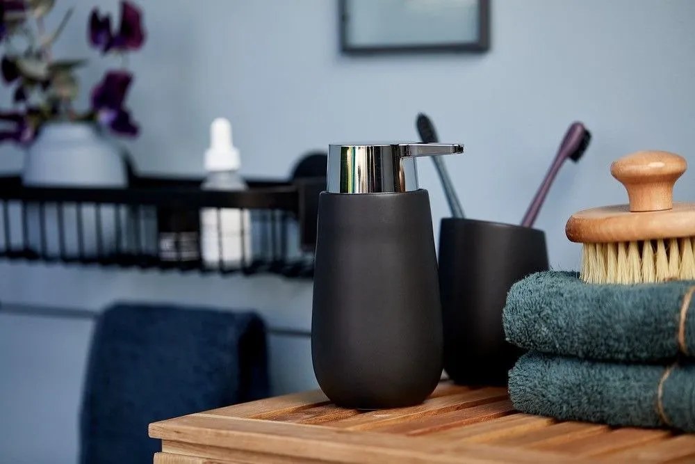 Kubek ceramiczny na szczoteczki BADI, WENKO