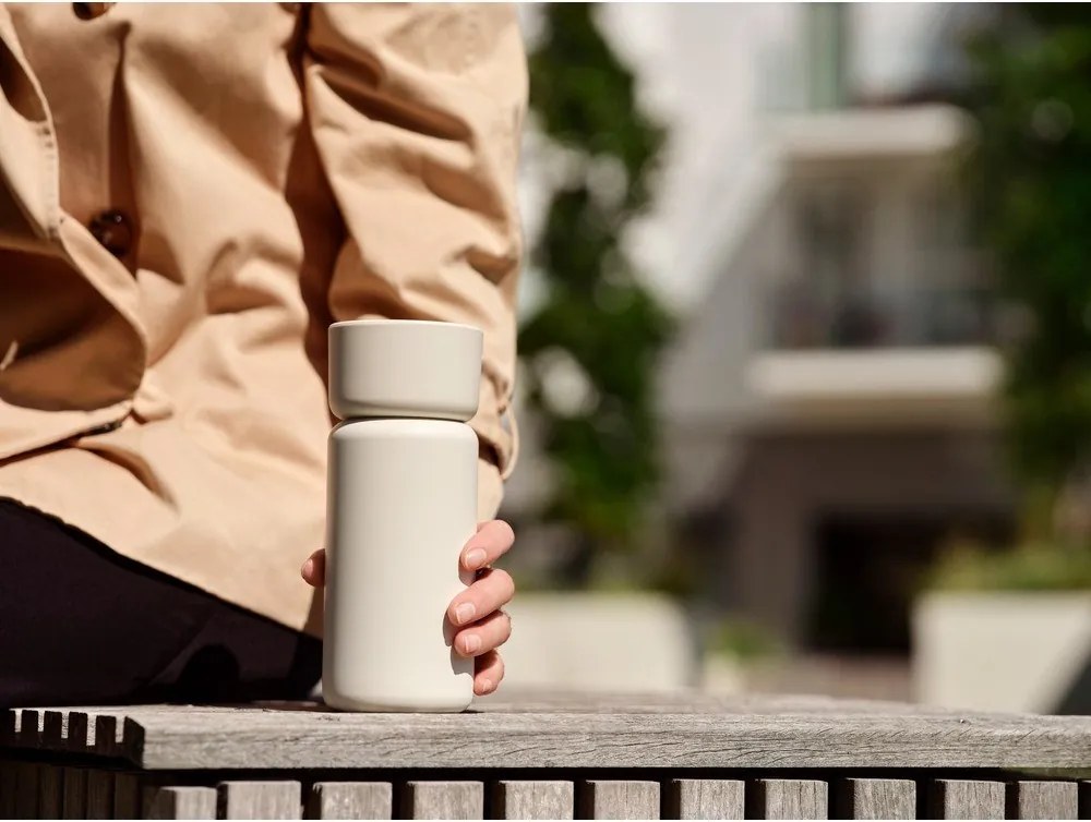 Beżowy kubek termiczny ze stali nierdzewnej 400 ml Singles – Zone