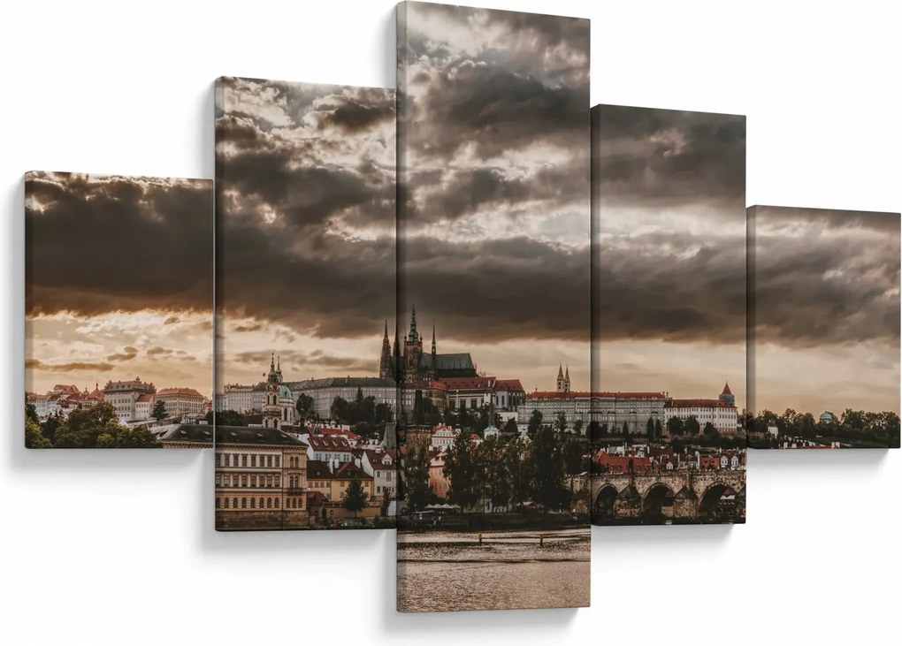 Obraz Zamku Praskiego o zmierzchu (125x70 cm)