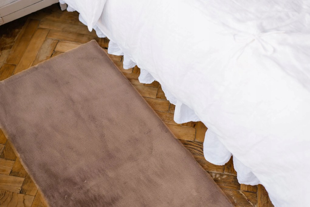 Dywanik Brązowy 80x150 cm Antypoślizgowy miękki Akcent do Sypialni i Salonu