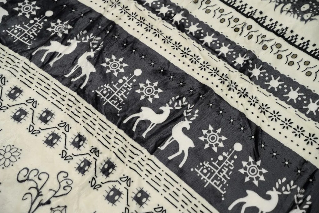 PrzytulneMieszkanie.pl PrzytulneMieszkanie.pl Pościel z mikropluszu WINTER DEER szare Rozmiar pościeli: 2 szt 70 x 90 cm | 200 x 220 cm