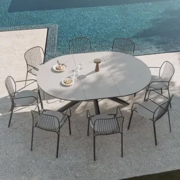 Zestaw Stołowy 145-200x145 Cm Rozkładany Z Aluminium Begur Oraz 8 Krzeseł Ogrodowych Z Podłokietnikami Ze Stali Anerina Grafitowa Szarość - Sklum