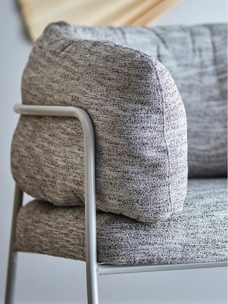 Szarobeżowy fotel Karel – Bloomingville