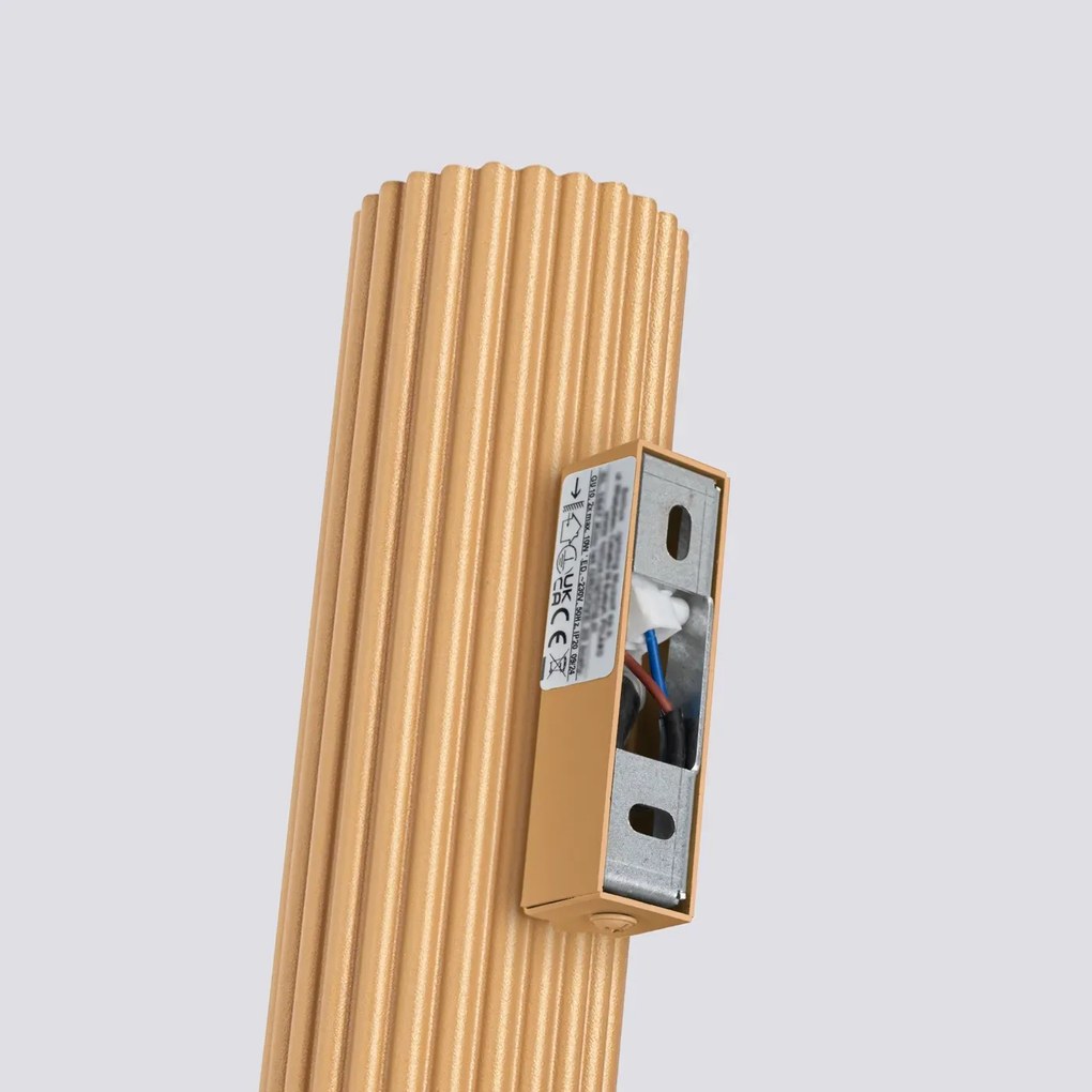 Kinkiet KARBON 30 złoty ryflowany SOLLUX  LIGHTING