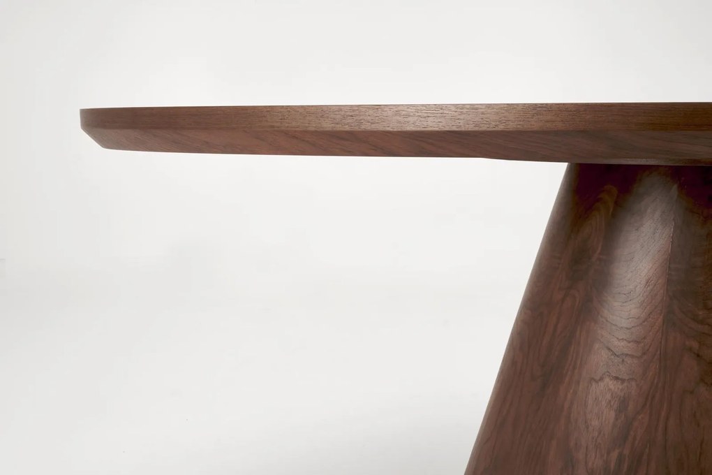 Stół z owalnym blatem Vagner Halmar orzech