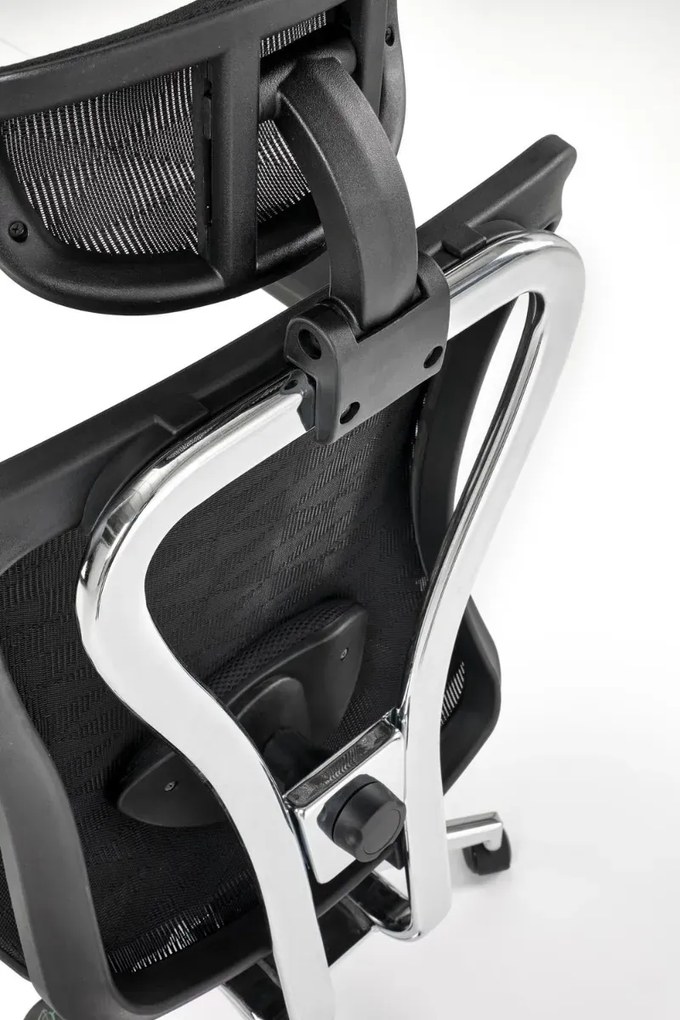 Fotel biurowy VIXEN czarny ergonomiczny HALMAR