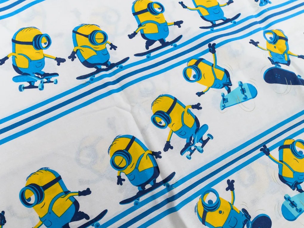 PrzytulneMieszkanie.pl PrzytulneMieszkanie.pl Dziecięca bawełniana pościel MINIONKI SKATE CREW niebieska Rozmiar pościeli: 60 x 70 cm | 140 x 200 cm